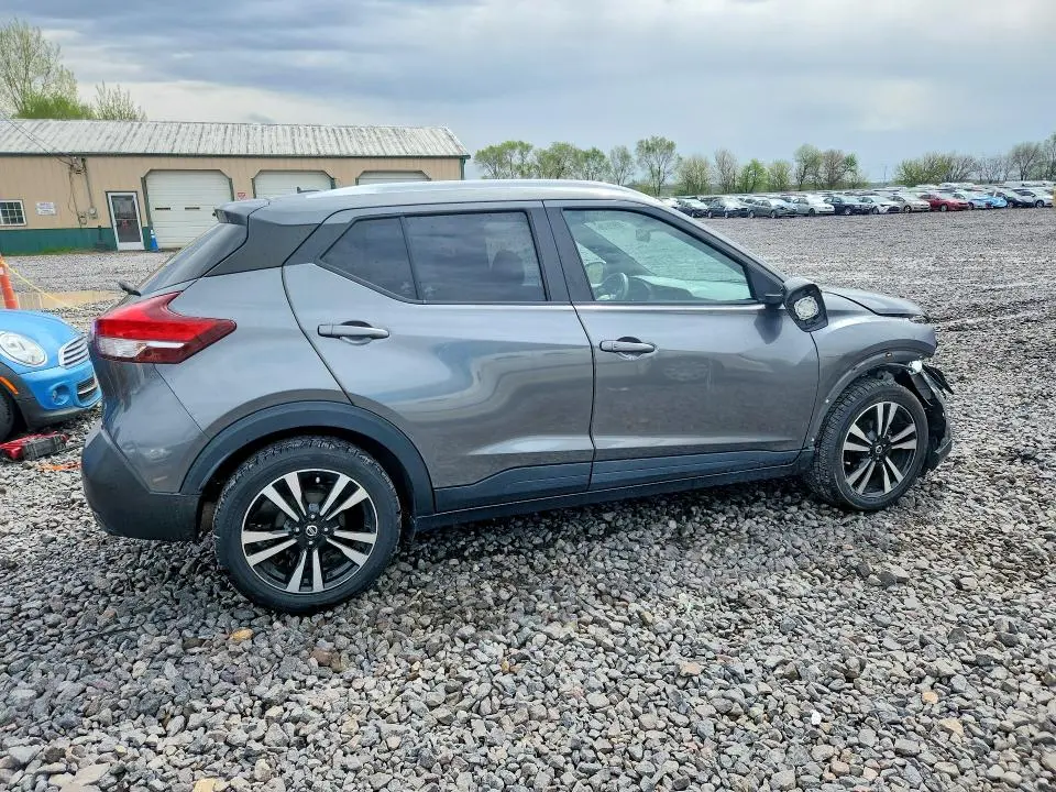 2019 NISSAN KICKS SV  