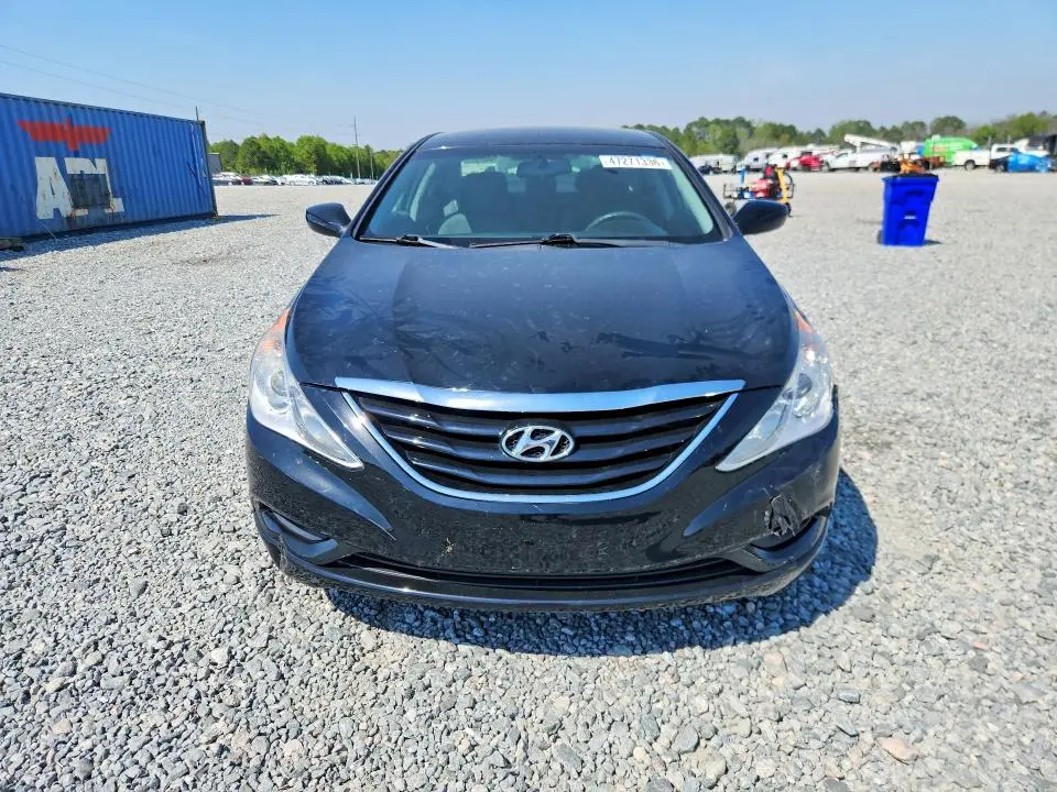 2013 HYUNDAI SONATA GLS  
