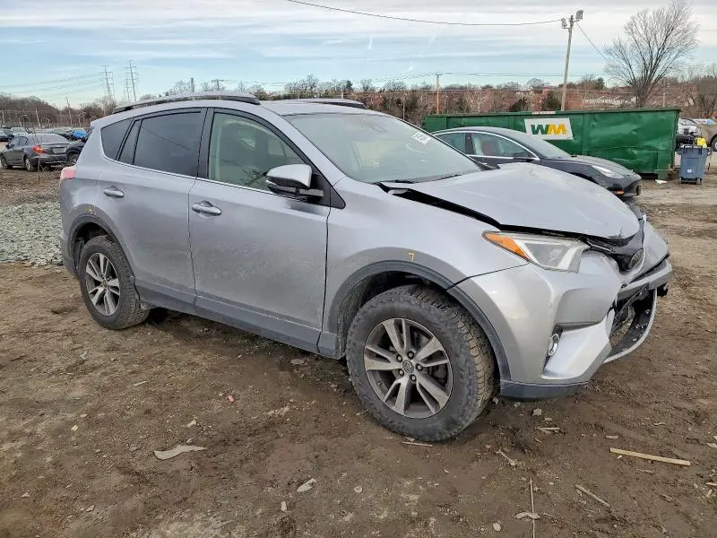 2018 TOYOTA RAV4   