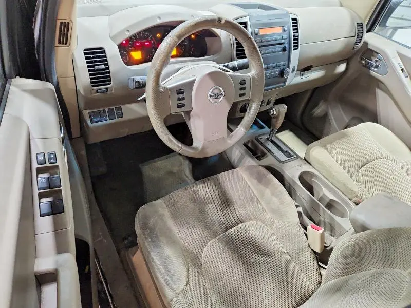 2012 NISSAN FRONTIER S  