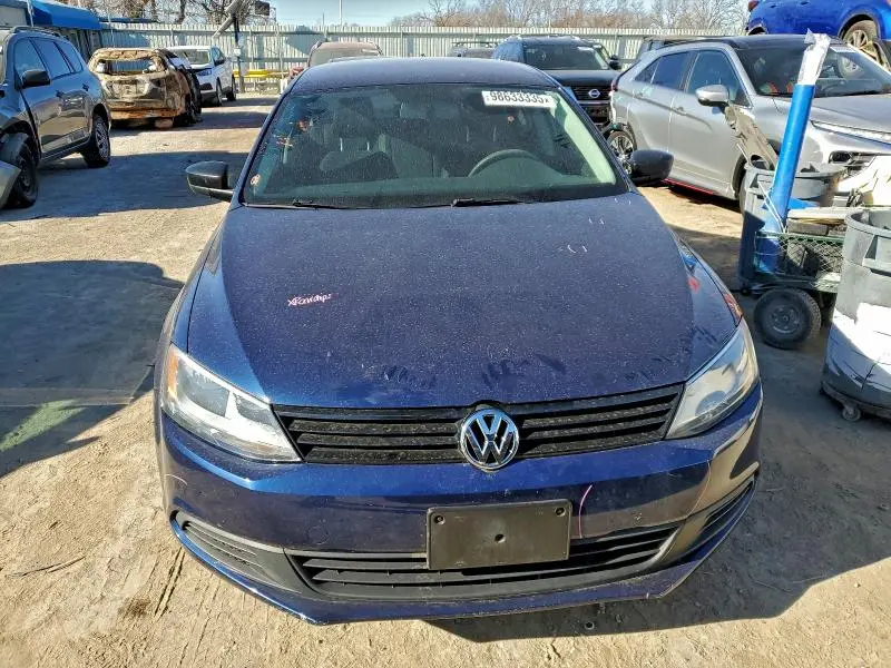 2013 VOLKSWAGEN JETTA BASE  