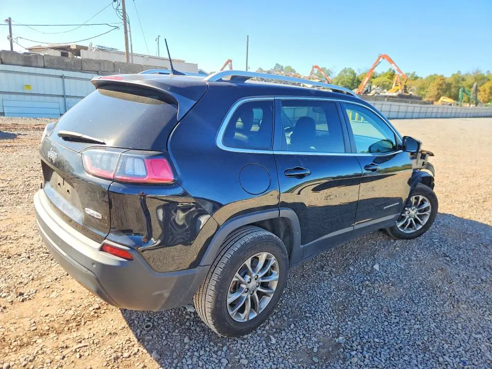 2020 JEEP CHEROKEE LATITUDE PLUS  