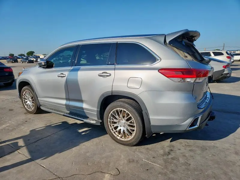 2017 TOYOTA HIGHLANDER LIMITED  