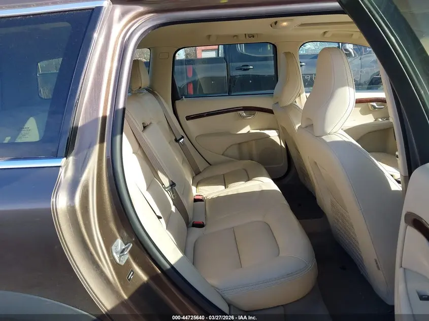 2015 VOLVO XC70 3.2 PLATINUM