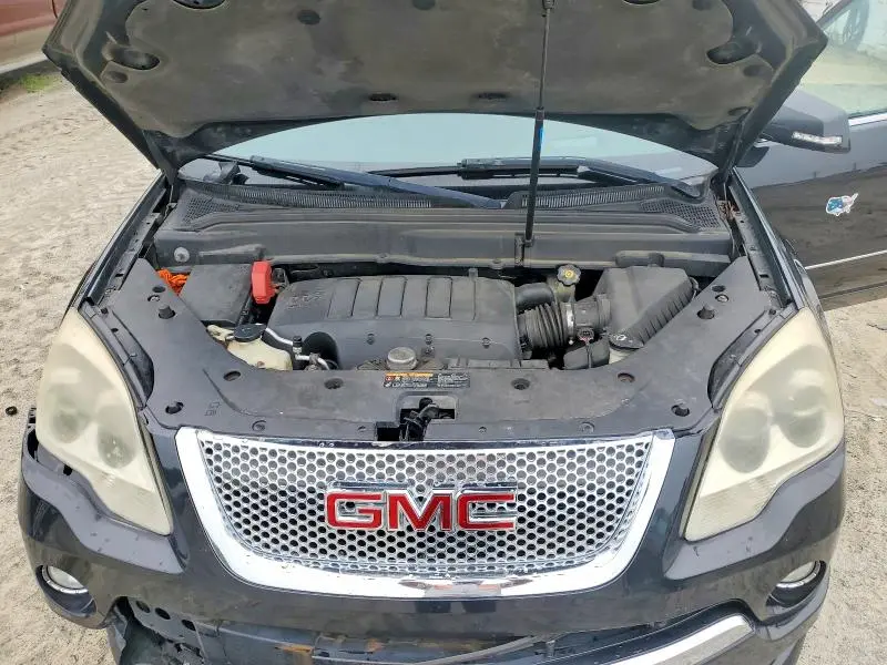 2011 GMC ACADIA DENALI  