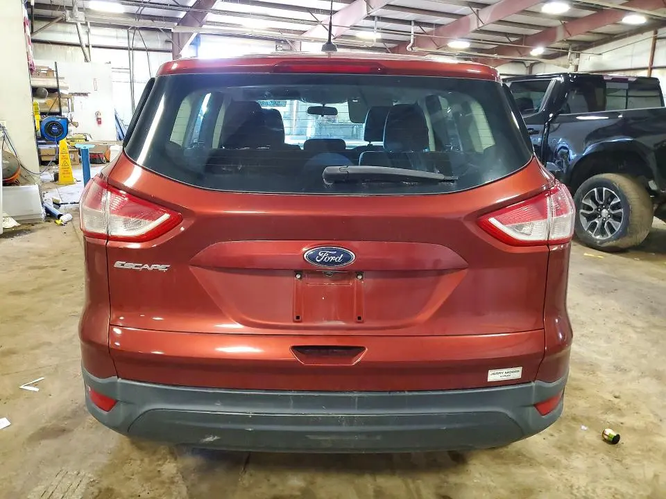 2015 FORD ESCAPE S  