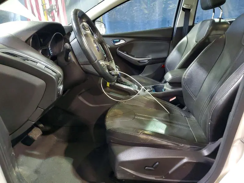 2012 FORD FOCUS TITANIUM  