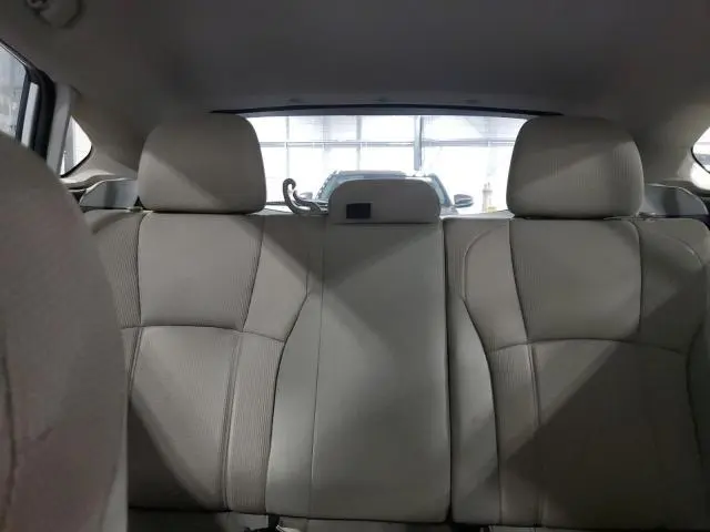 2018 SUBARU IMPREZA PREMIUM PLUS  