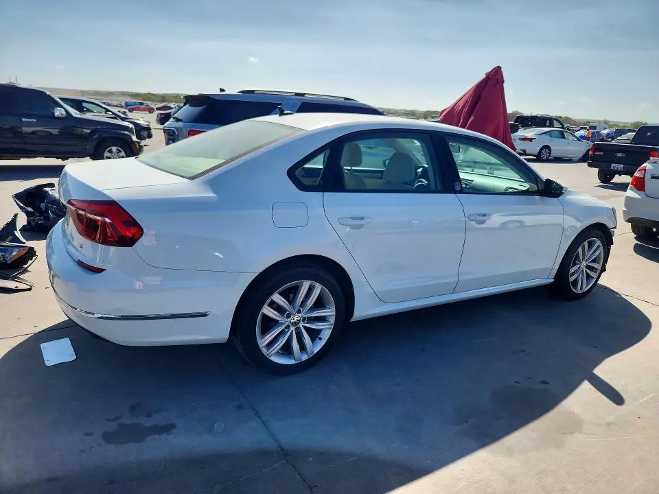 2019 VOLKSWAGEN PASSAT WOLFSBURG  