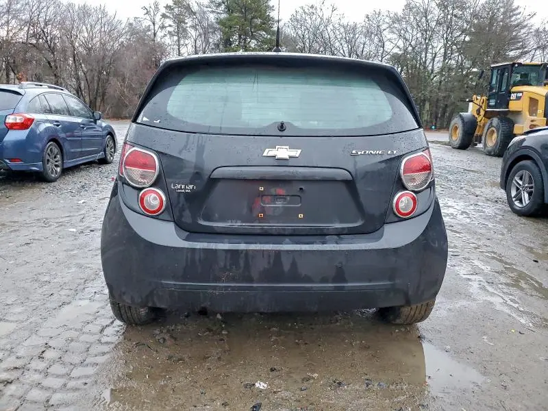 2014 CHEVROLET SONIC LT  