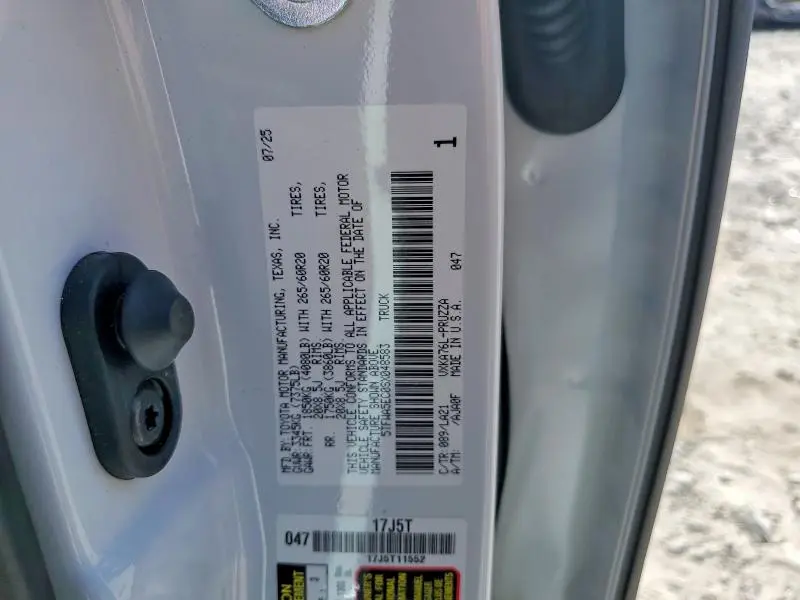 2025 TOYOTA TUNDRA PLATINUM  