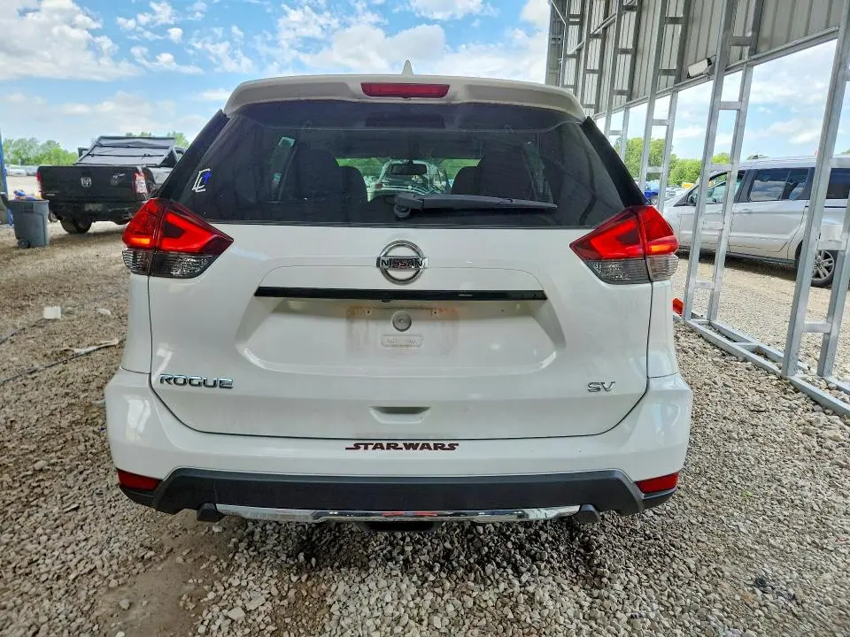 2017 NISSAN ROGUE SV  