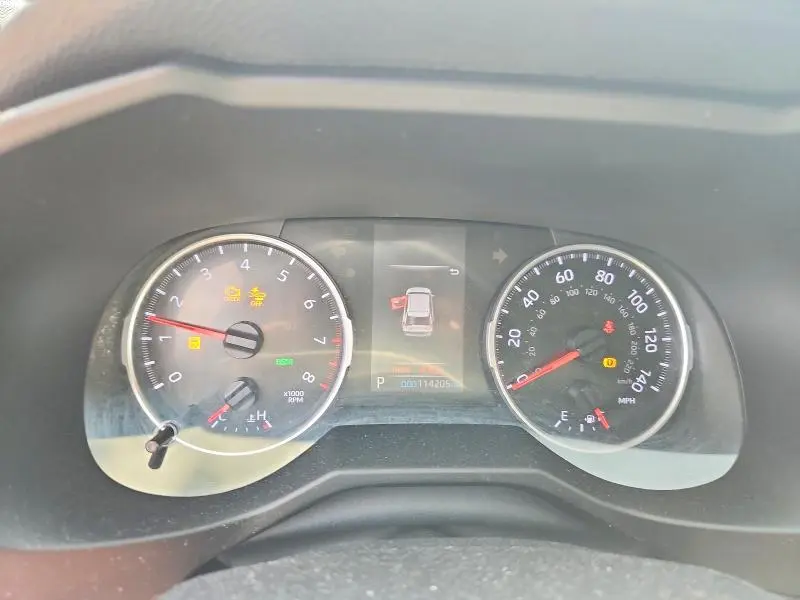2021 TOYOTA RAV4 XLE  