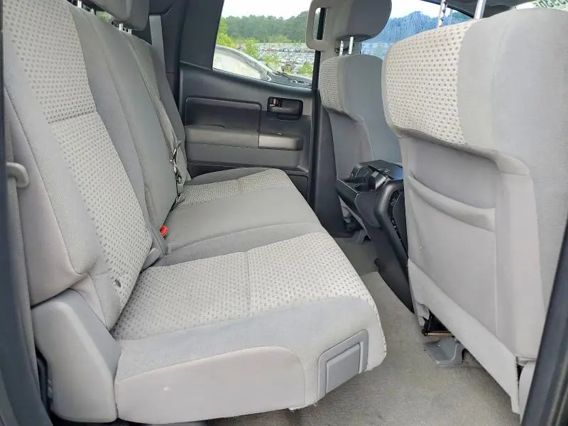 2010 TOYOTA TUNDRA DOUBLE CAB SR5  