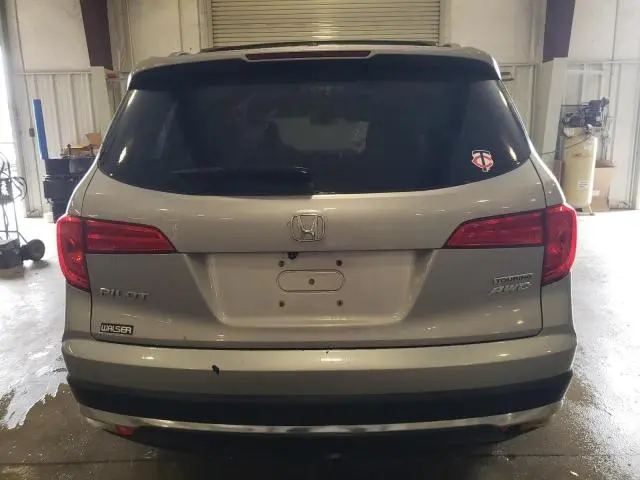 2017 HONDA PILOT TOURING  