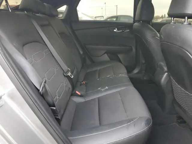 2022 KIA FORTE GT LINE  