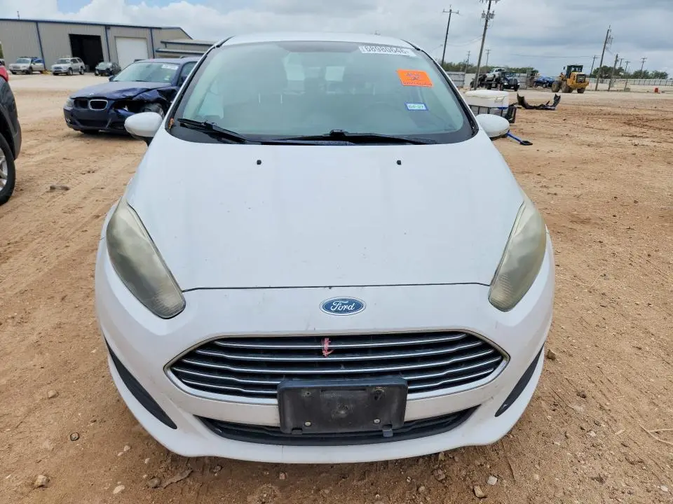 2016 FORD FIESTA SE  