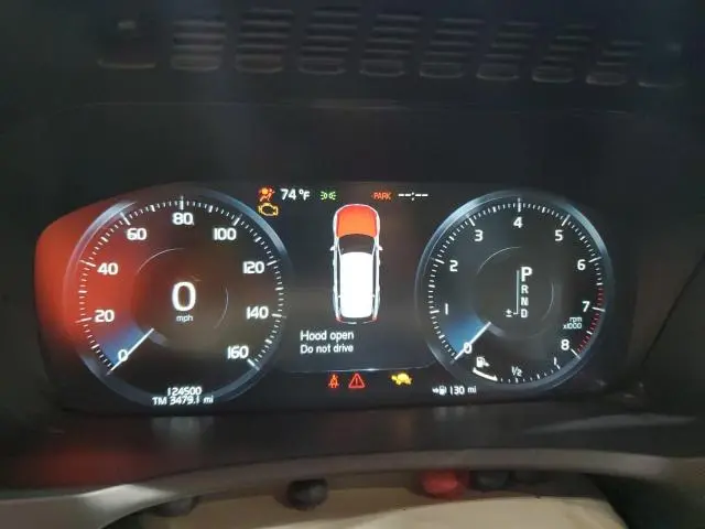 2016 VOLVO XC90 T6  