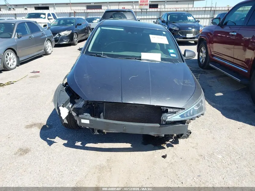 2020 HYUNDAI ELANTRA SEL