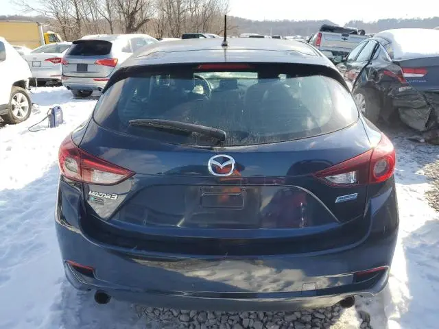 2018 MAZDA 3 TOURING  