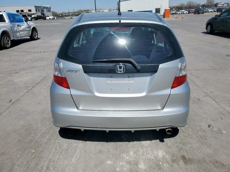 2012 HONDA FIT   