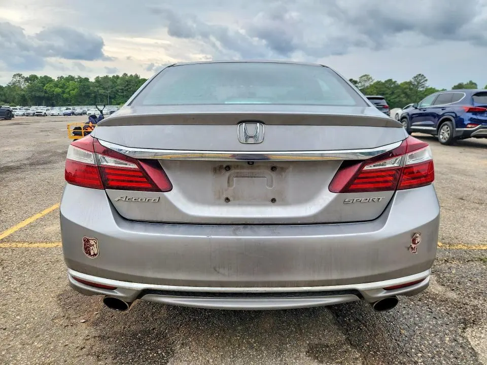 2017 HONDA ACCORD SPORT  