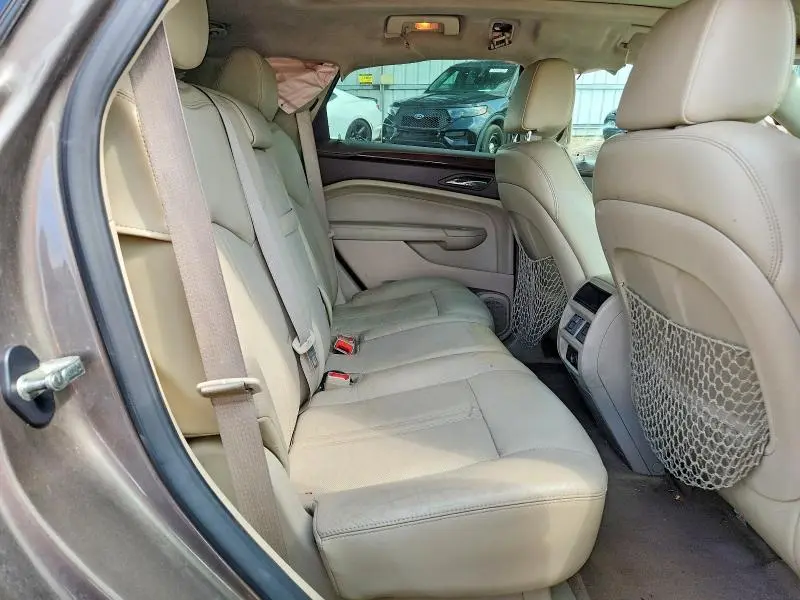 2011 CADILLAC SRX LUXURY COLLECTION  