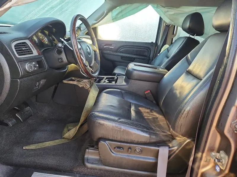 2011 GMC YUKON XL DENALI  