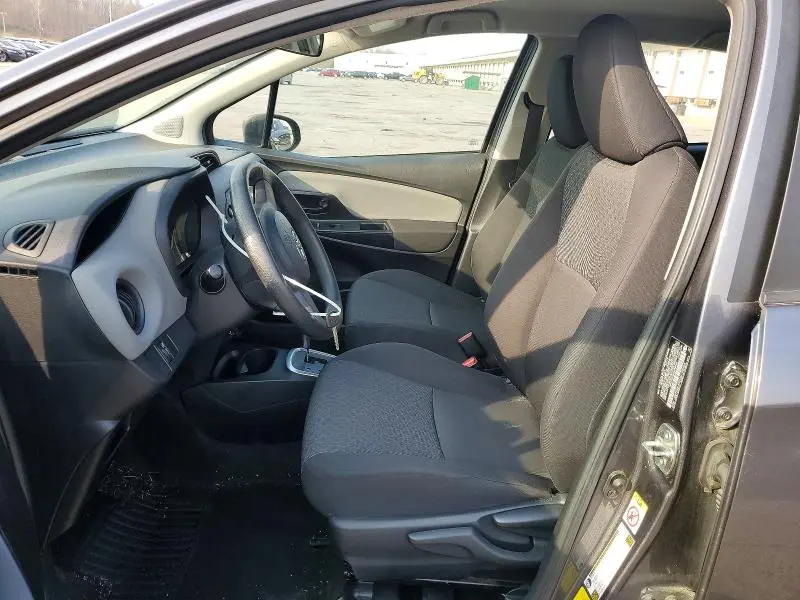 2016 TOYOTA YARIS 5-DOOR L  