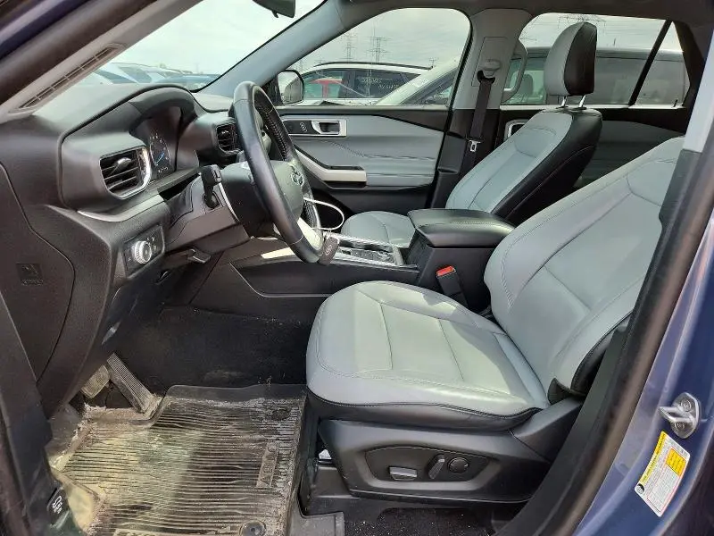 2021 FORD EXPLORER XLT  
