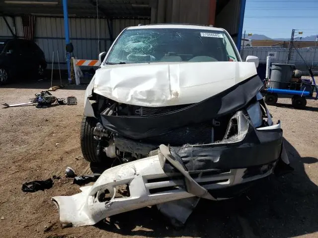 2010 DODGE GRAND CARAVAN SXT  