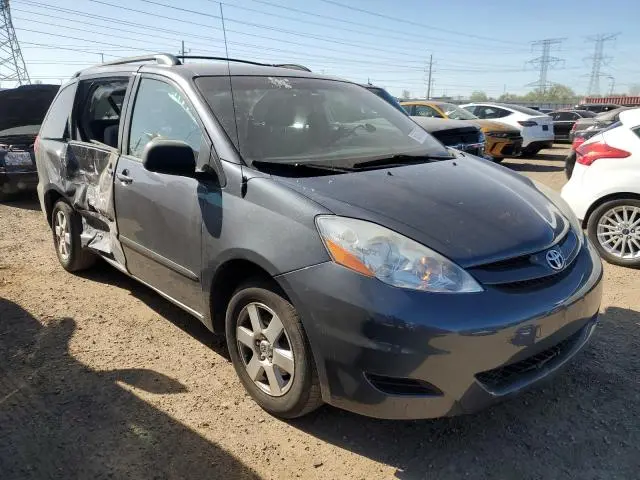 2010 TOYOTA SIENNA CE  