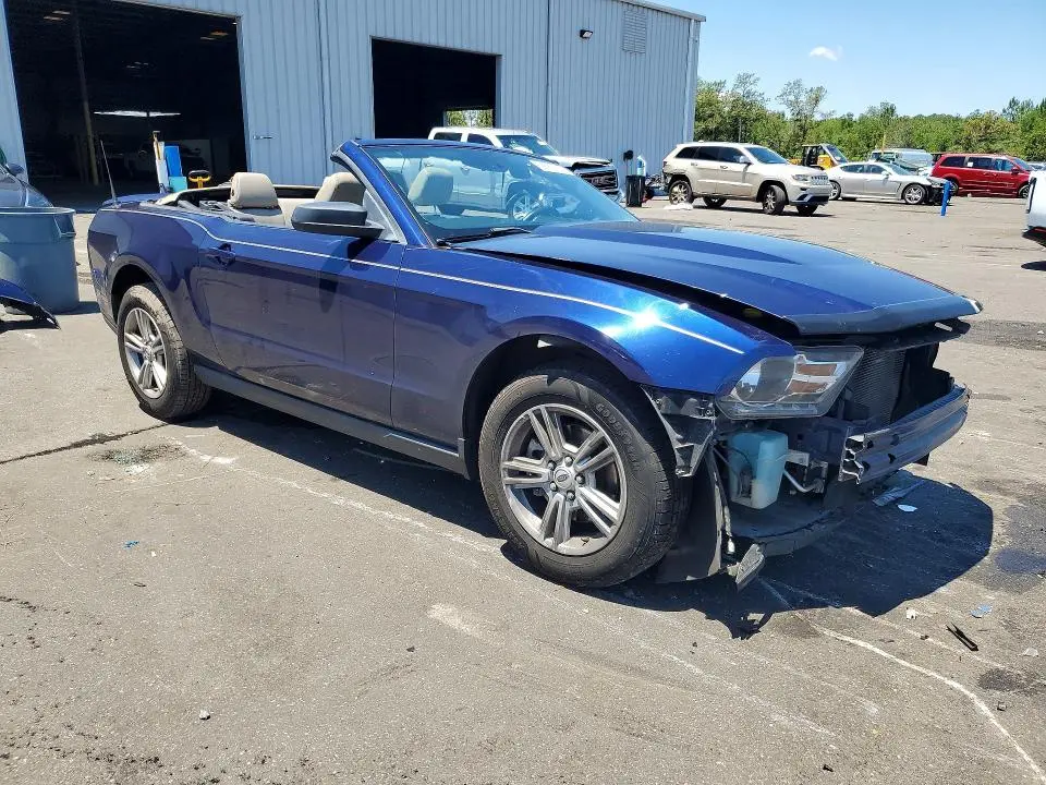 2012 FORD MUSTANG   