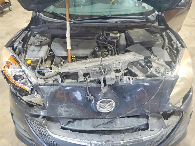 2011 MAZDA 3 I  