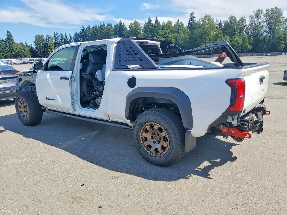 2026 TOYOTA TACOMA TRAILHUNTER HV  