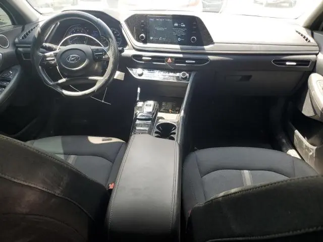 2020 HYUNDAI SONATA SE  