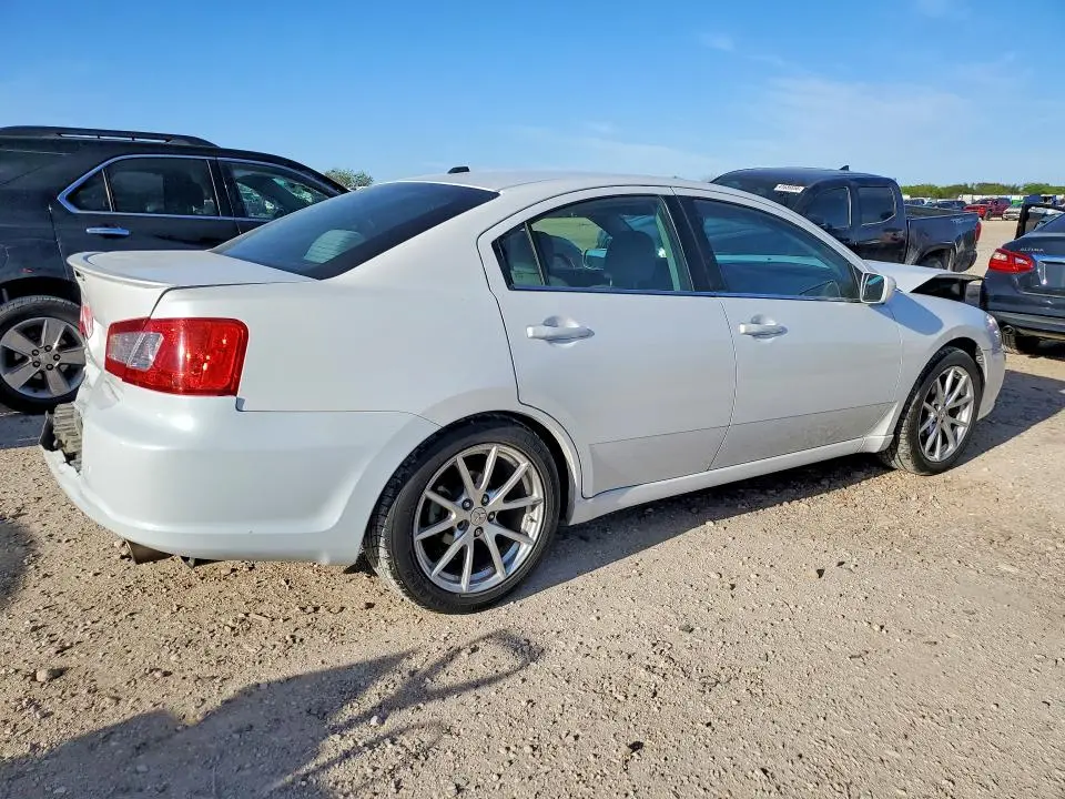 2012 MITSUBISHI GALANT ES  
