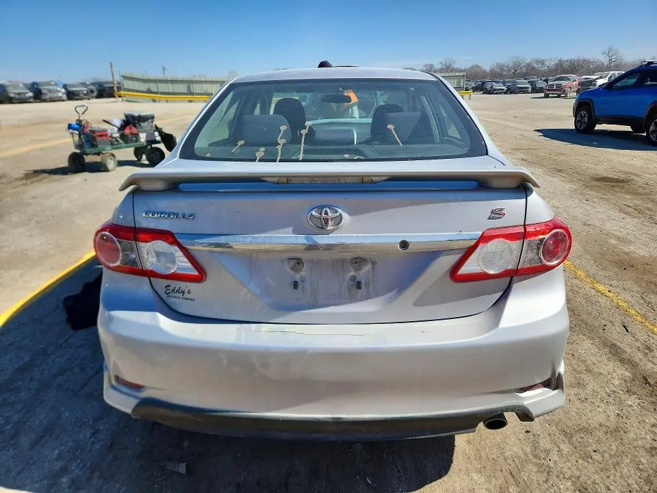 2011 TOYOTA COROLLA S  