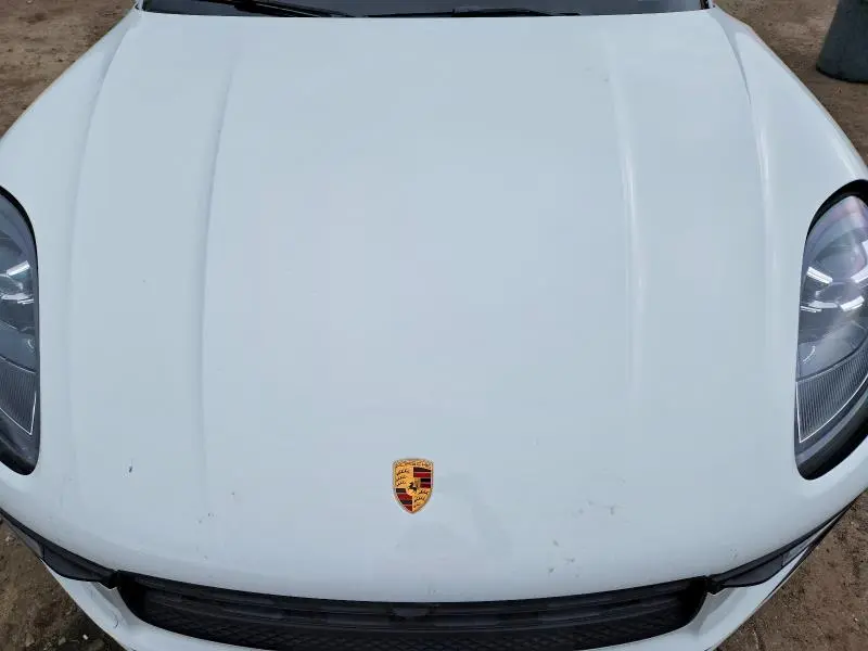 2022 PORSCHE MACAN S  