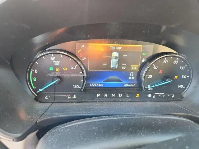 2022 FORD ESCAPE SEL  