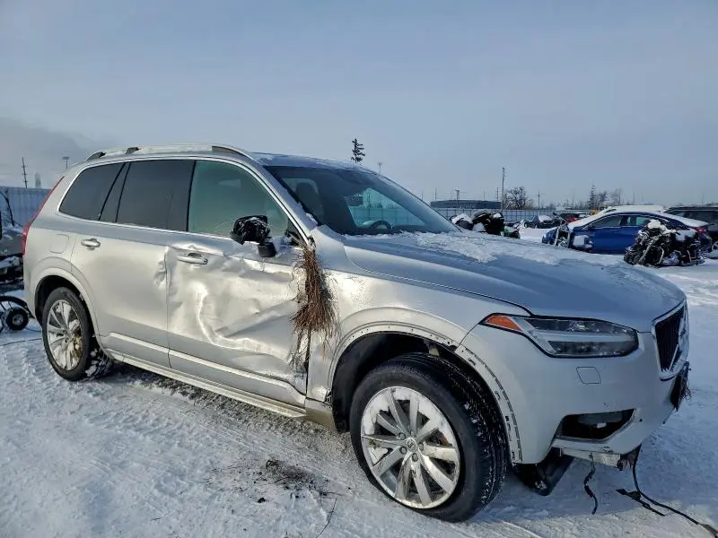 2018 VOLVO XC90 T6  