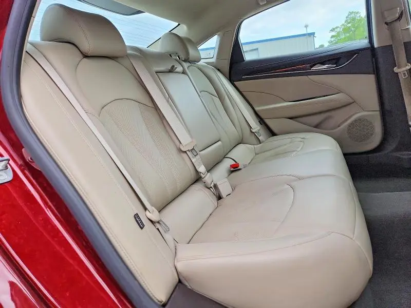 2017 BUICK LACROSSE ESSENCE  