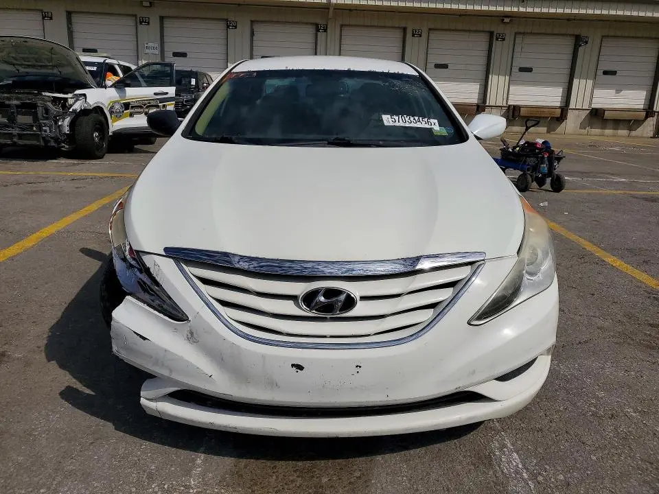 2012 HYUNDAI SONATA GLS  