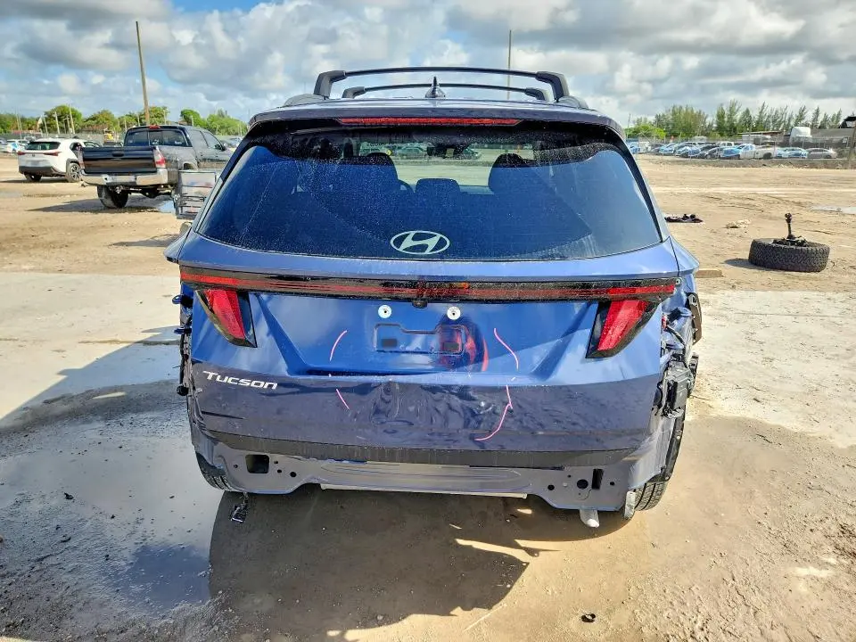 2025 HYUNDAI TUCSON SEL  