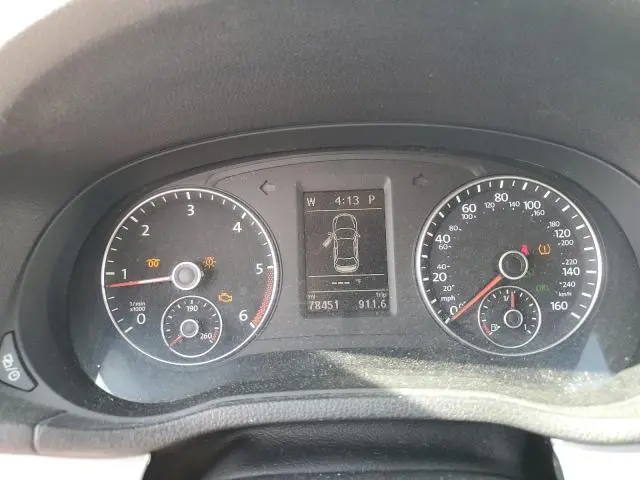 2013 VOLKSWAGEN PASSAT SE  