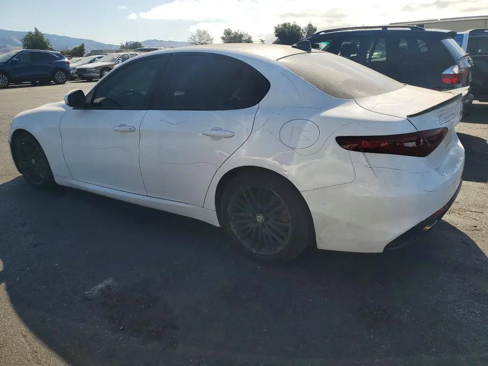 2018 ALFA ROMEO GIULIA TI  