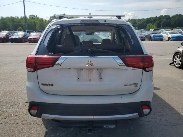 2018 MITSUBISHI OUTLANDER SE  