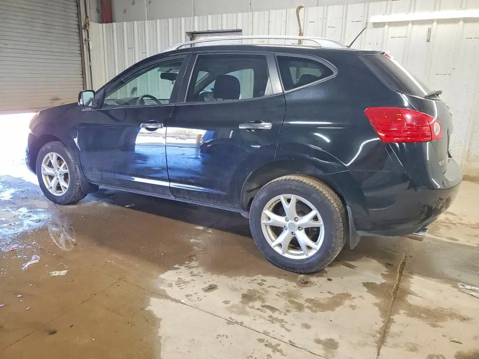 2010 NISSAN ROGUE S  