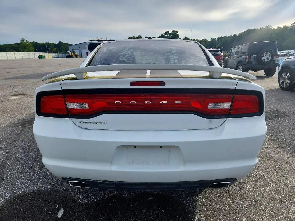 2012 DODGE CHARGER SXT  