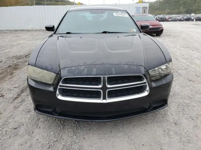 2013 DODGE CHARGER SE  